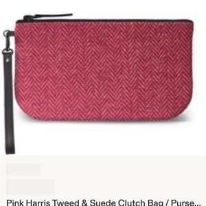 Textured Pink Herringbone Zip Clutch
